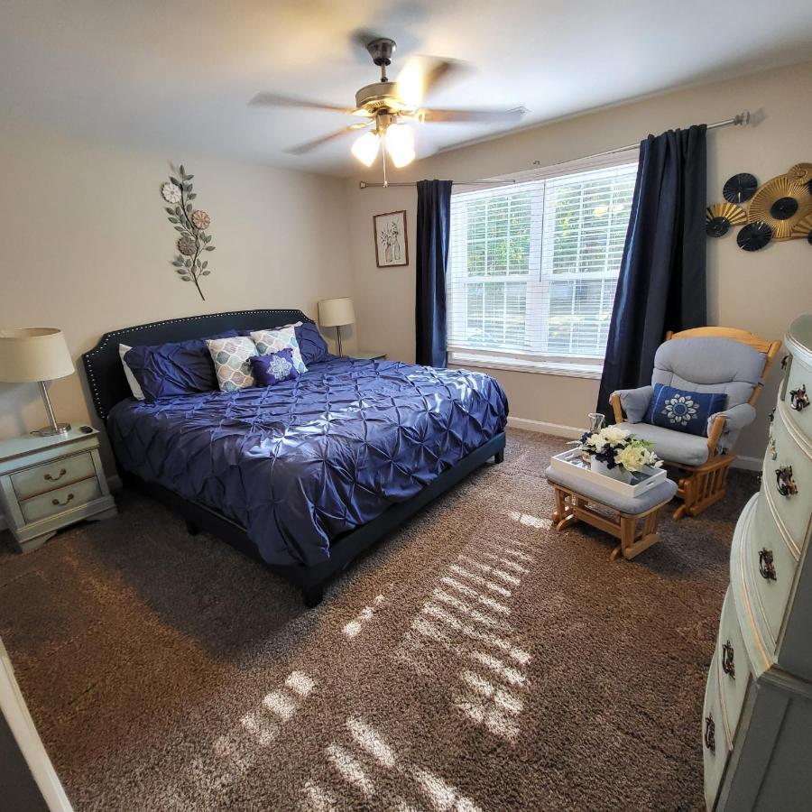 Kannapolis Elegant Townhouse - Pet Friendly エクステリア 写真